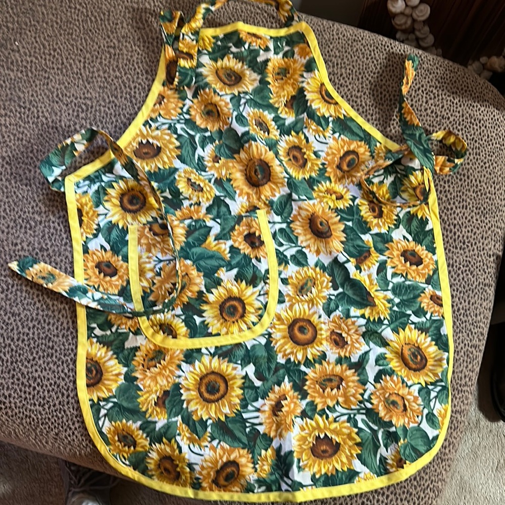 Sunflower Apron